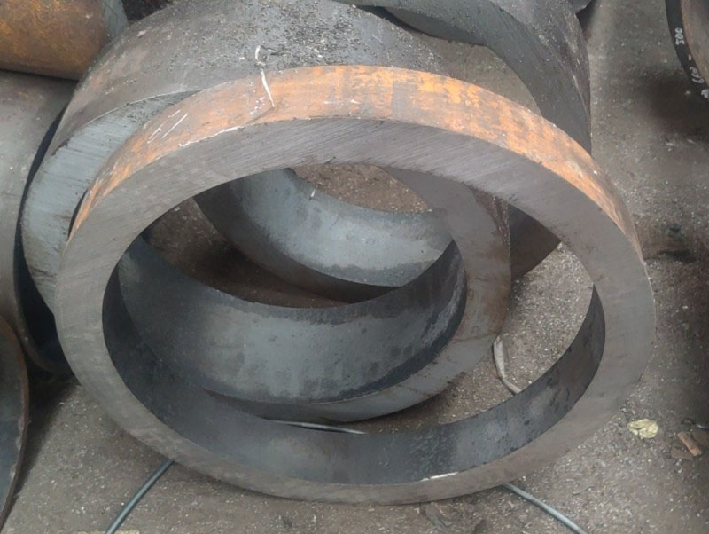 宾川35CrMo无缝钢管切割加工